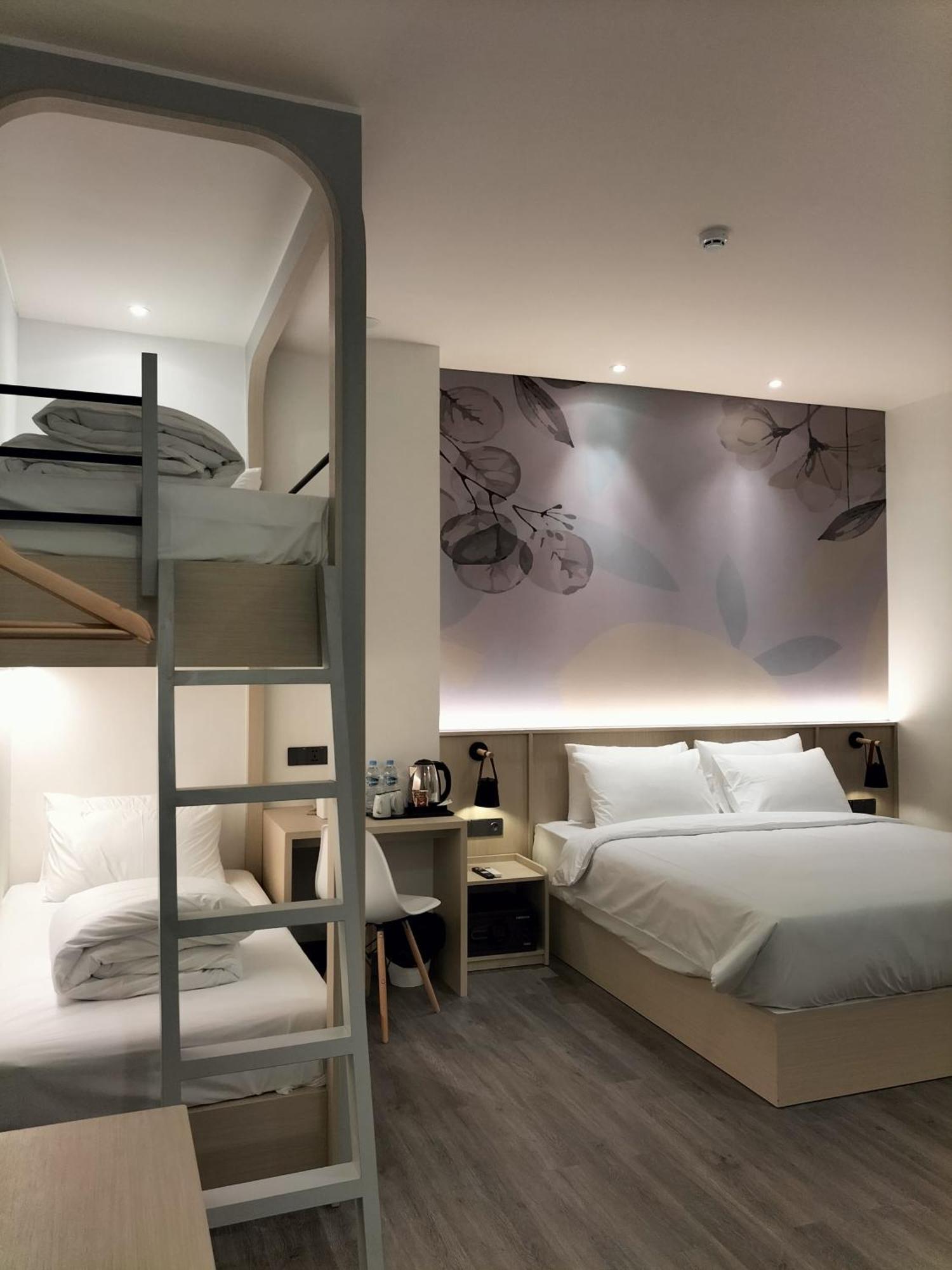 True Blue Hotel Menteng 雅加达 外观 照片