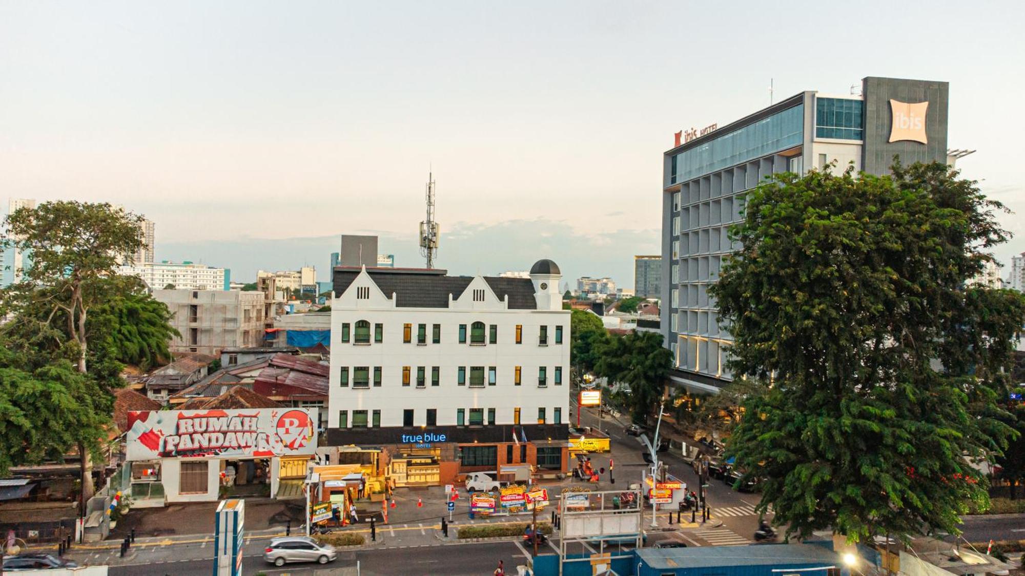 True Blue Hotel Menteng 雅加达 外观 照片
