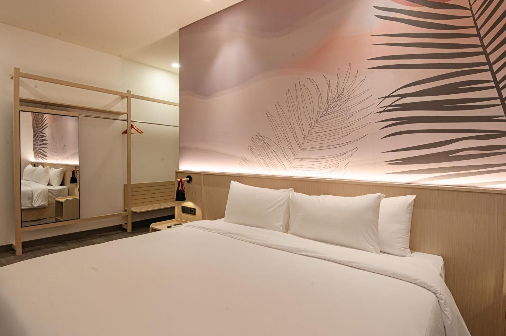 True Blue Hotel Menteng 雅加达 外观 照片